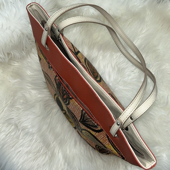 Relic Caraway Leaf Print Tote Bag - Picture 3 of 13